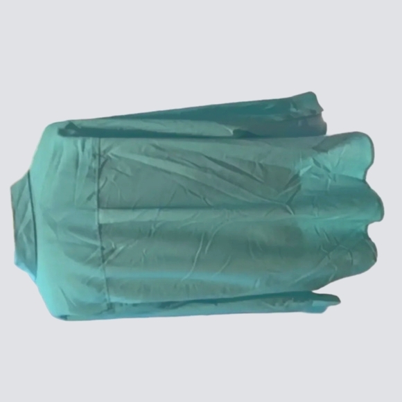 Apt 9 Women's 2X Green Button Down Top With Hi-lo Hem Long Sleeved - Picture 2 of 4